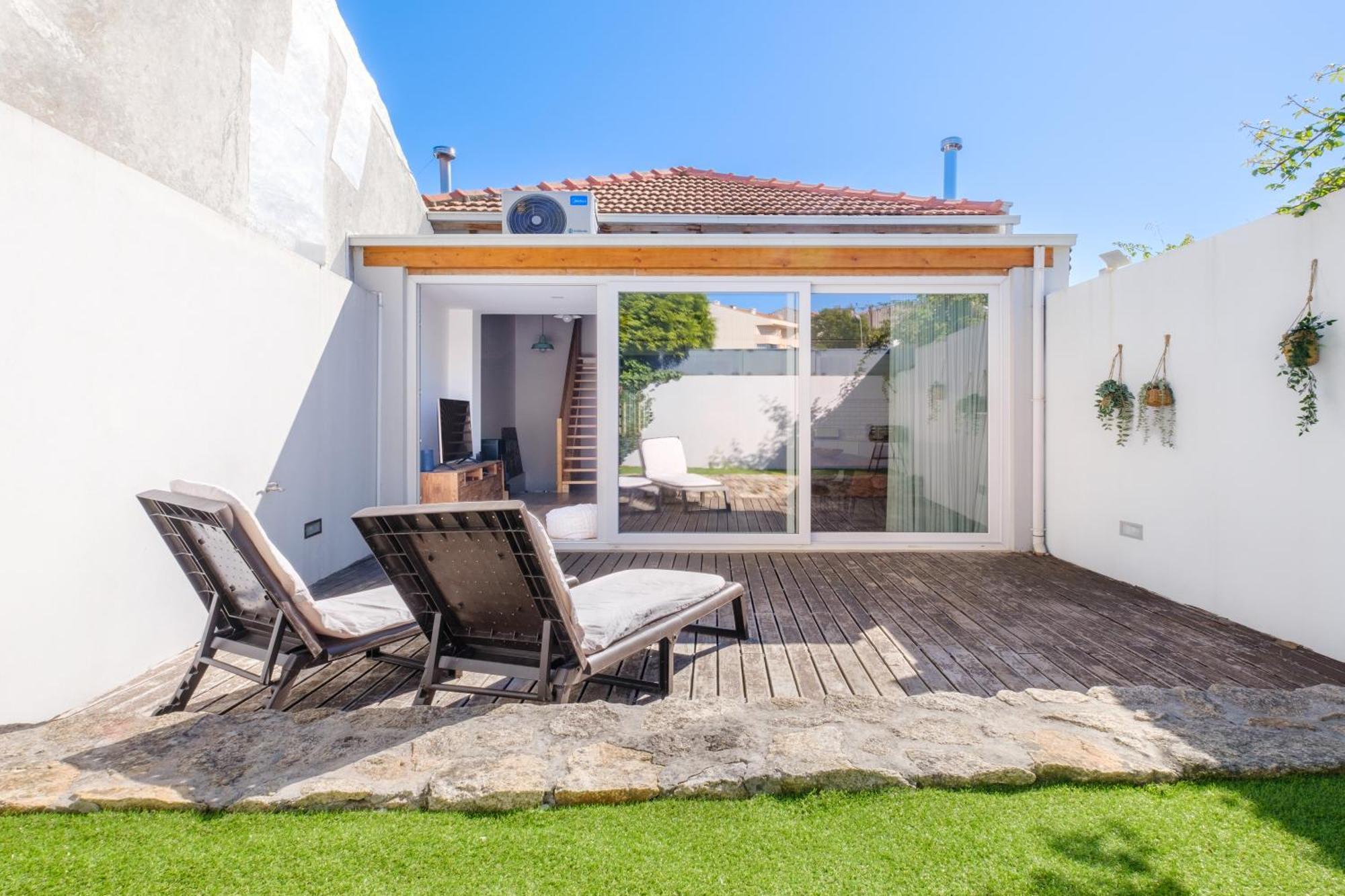Green Tiles House Porto Exterior photo
