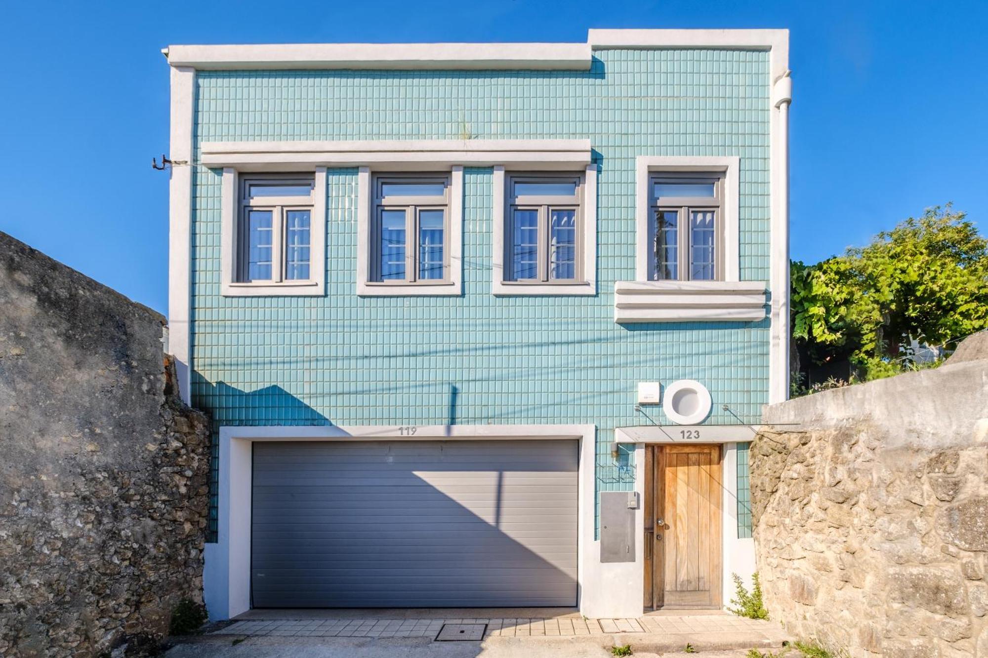 Green Tiles House Porto Exterior photo